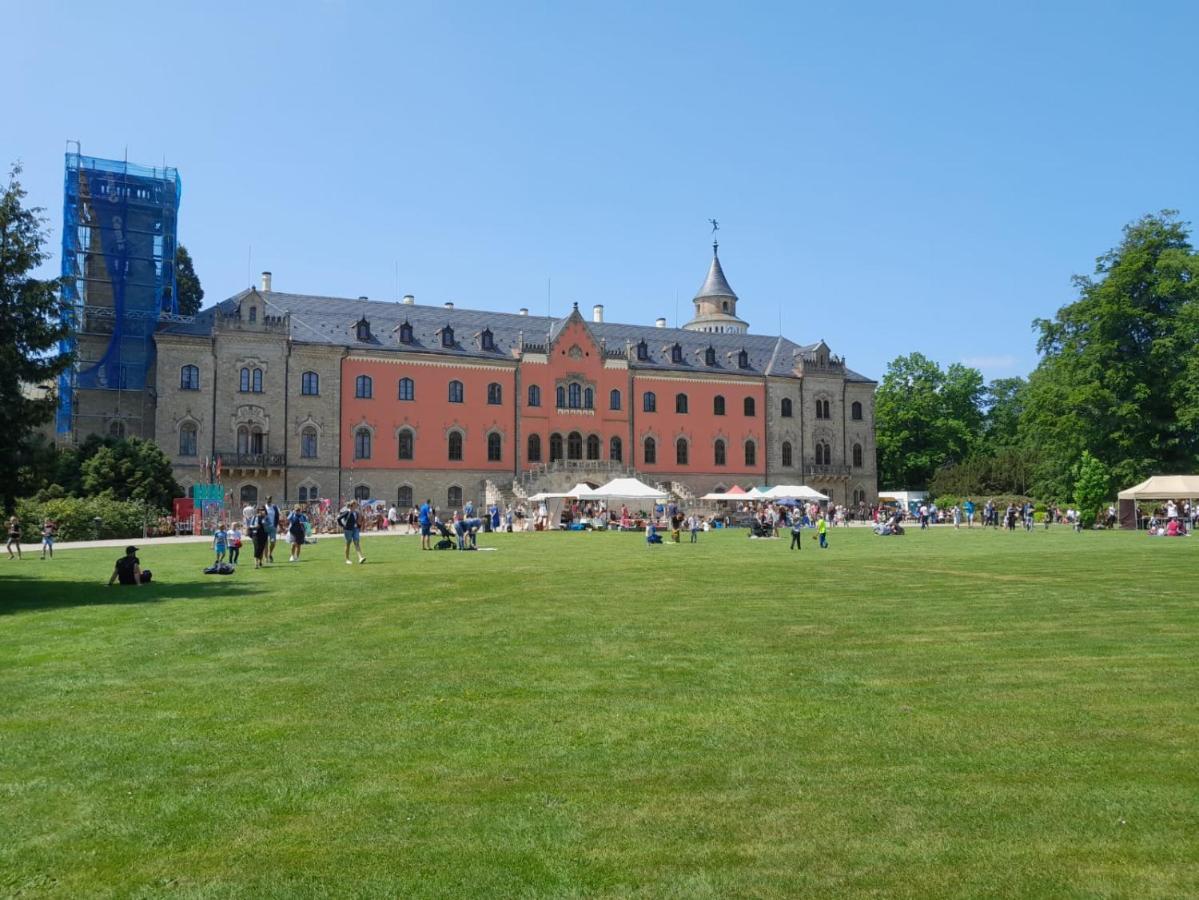 Pension Jana - Wellness Йилемнице Экстерьер фото