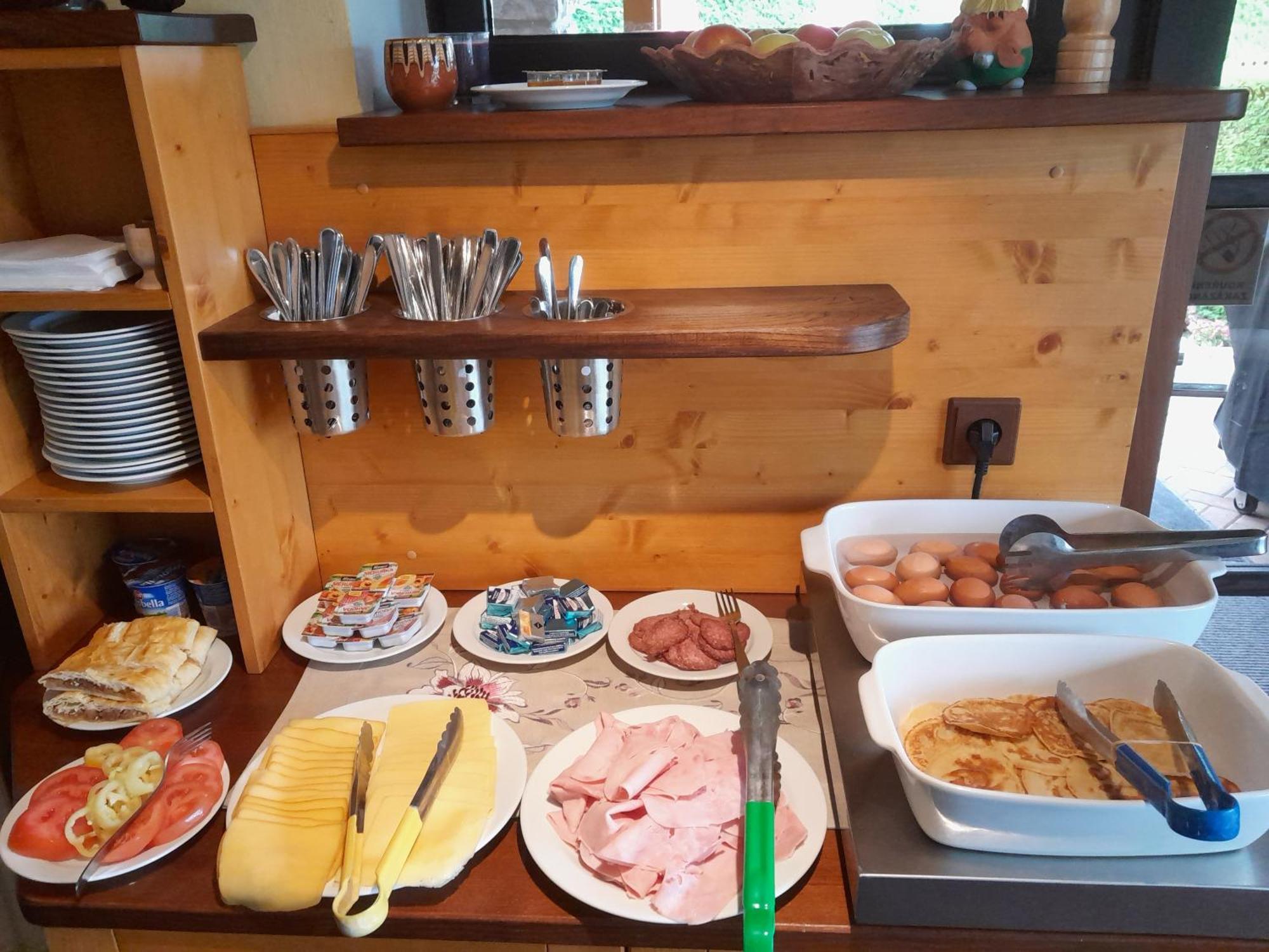 Pension Jana - Wellness Йилемнице Экстерьер фото