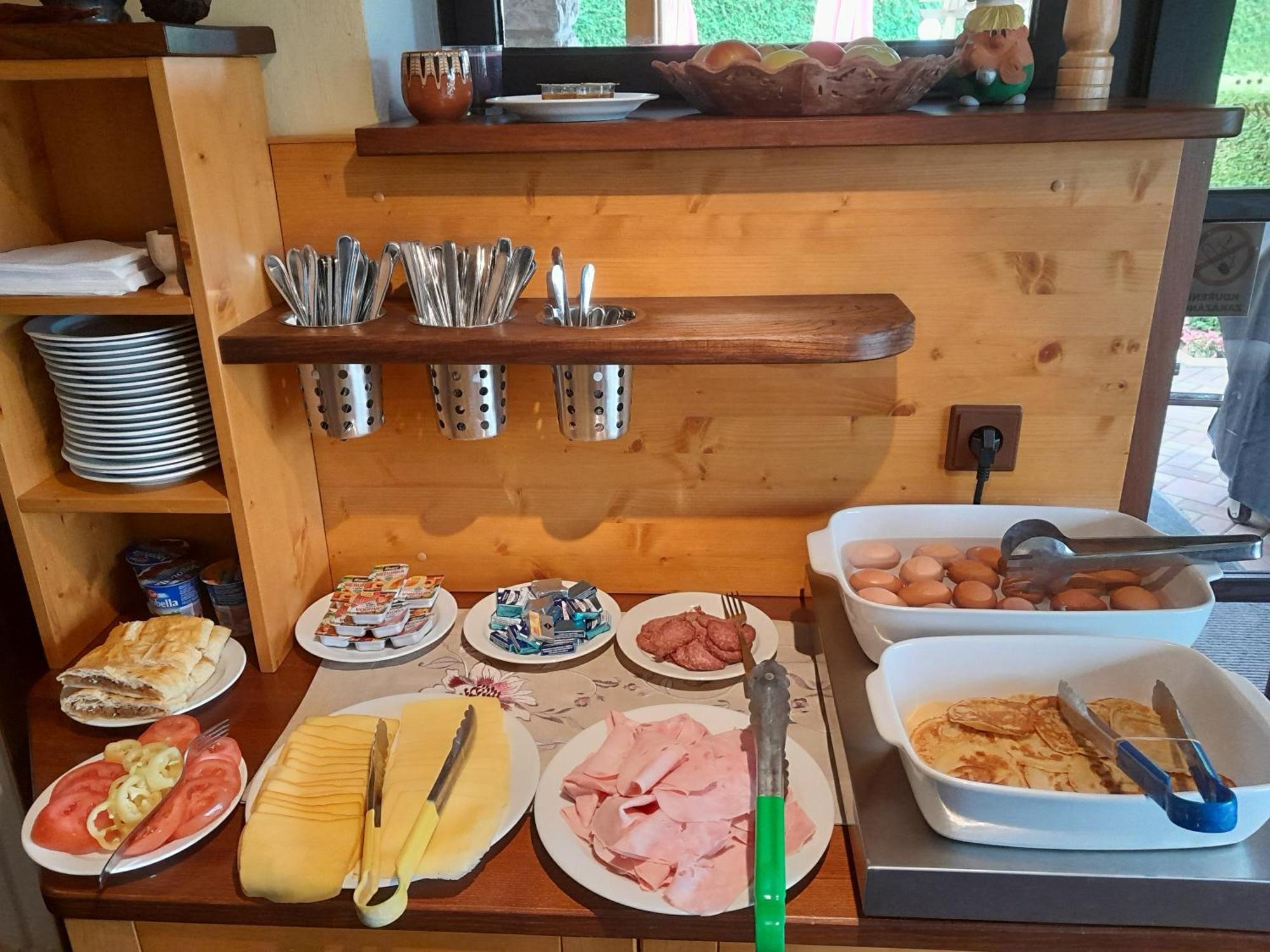 Pension Jana - Wellness Йилемнице Экстерьер фото
