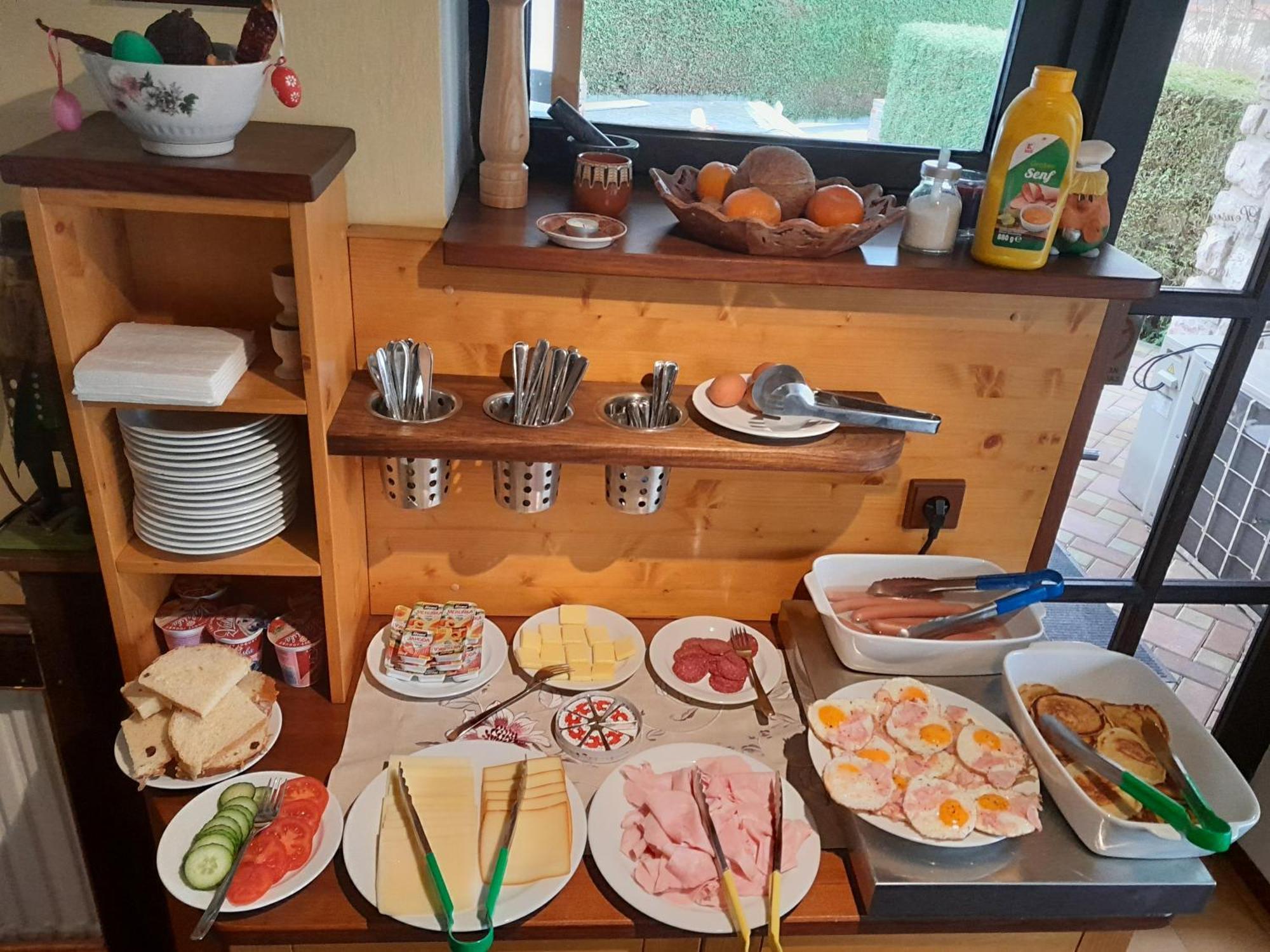 Pension Jana - Wellness Йилемнице Экстерьер фото